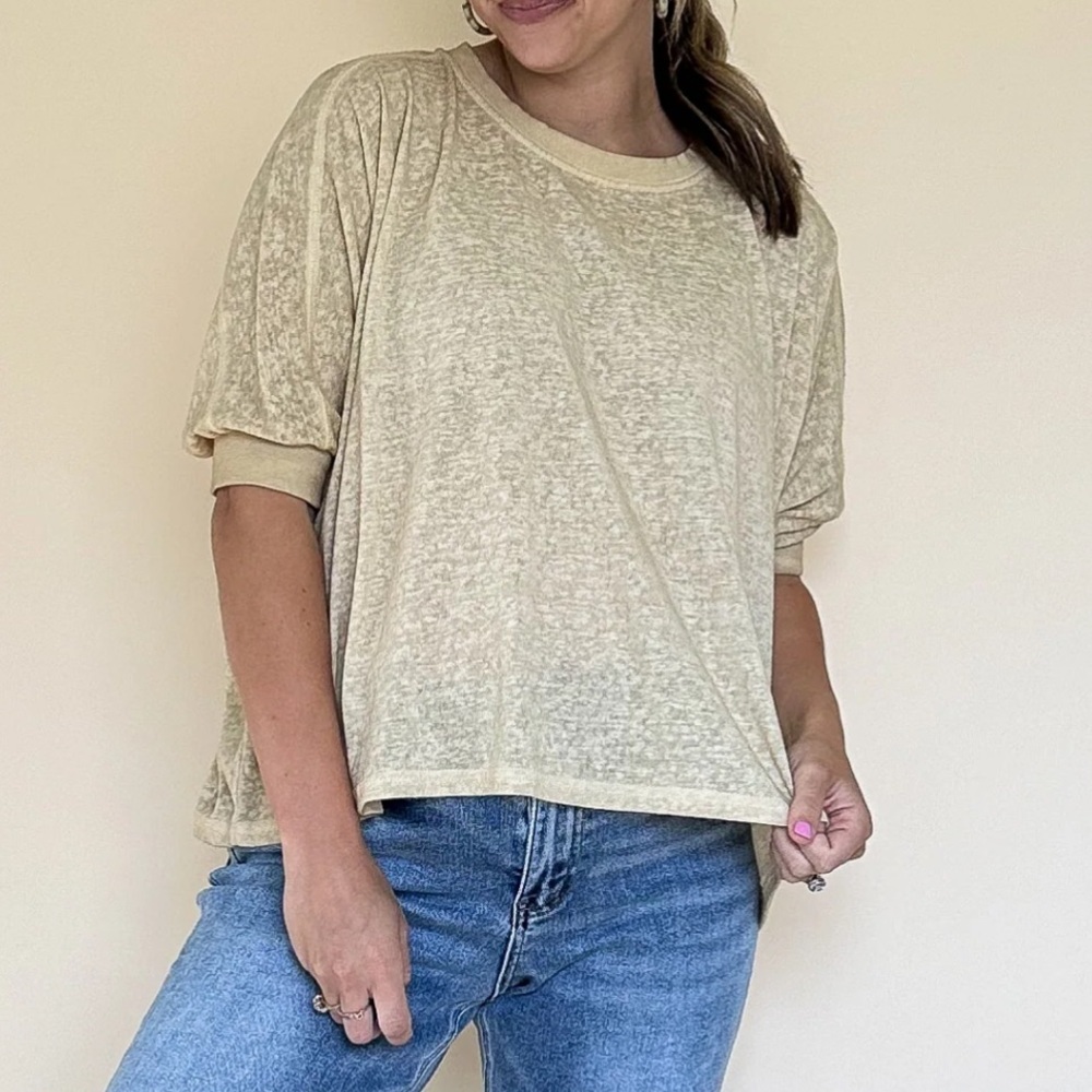 EUC Wishlist Beige Short Sleeve Tee